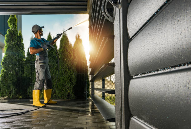 Professional Pressure Washing in Meadow Lakes, AK